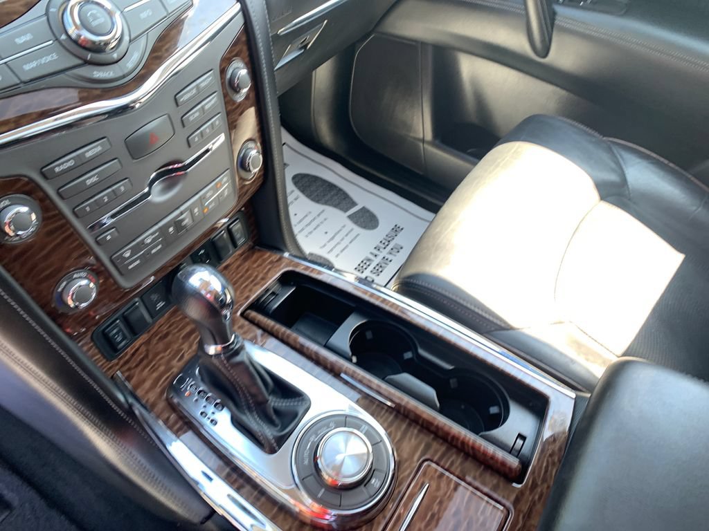 Used 2020 Nissan Armada SL w/ Premium Package AWD/4WD image 24