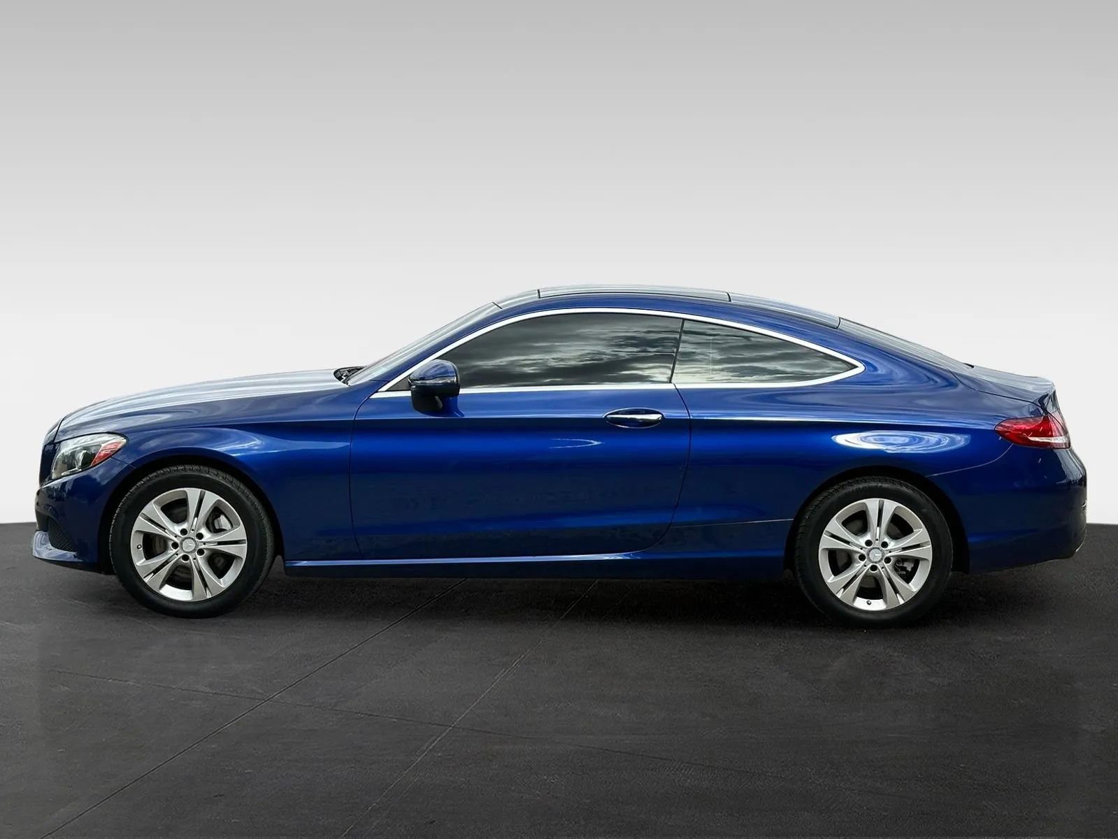 Used 2017 Mercedes-Benz C 300 4MATIC Coupe w/ Premium 1 Package image 4
