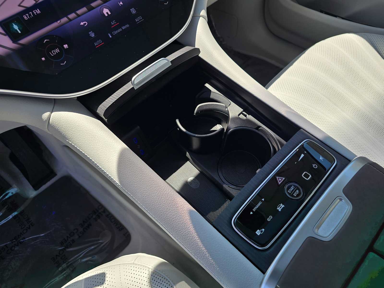 New 2026 Mercedes-Benz EQS 400 4MATIC SUV image 31