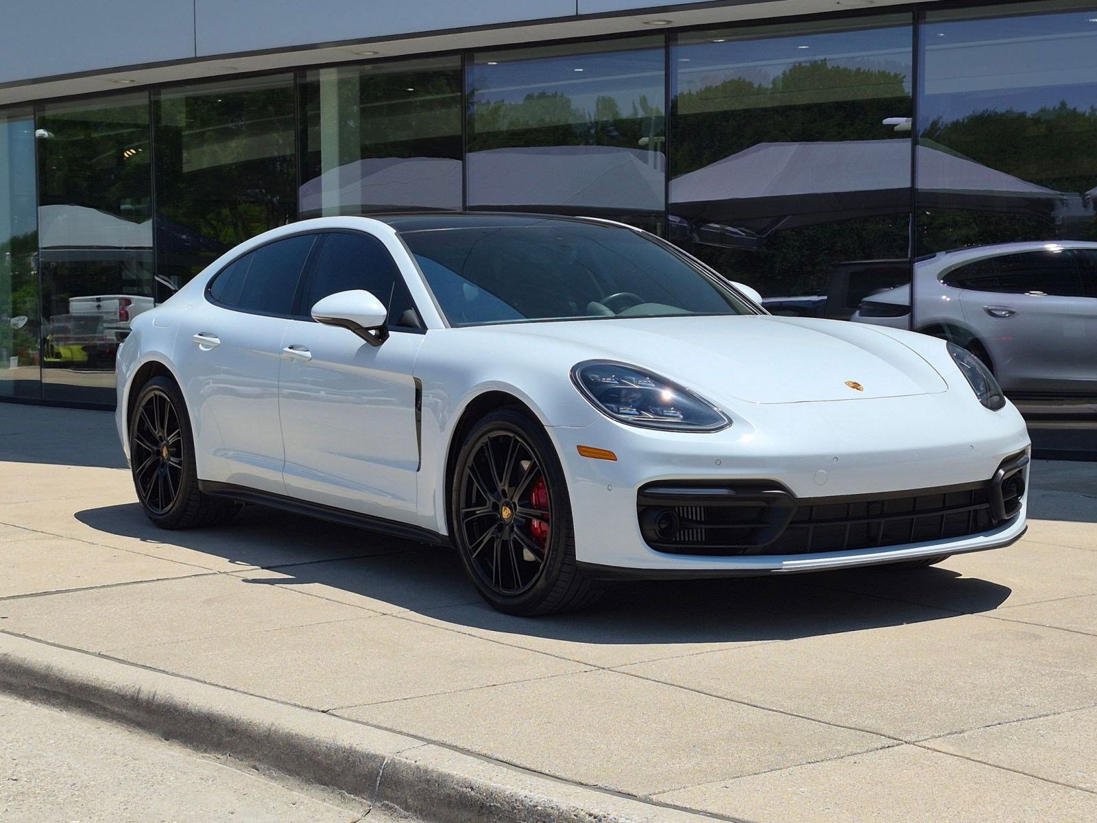 Certified 2023 Porsche Panamera Platinum Edition RWD image 7