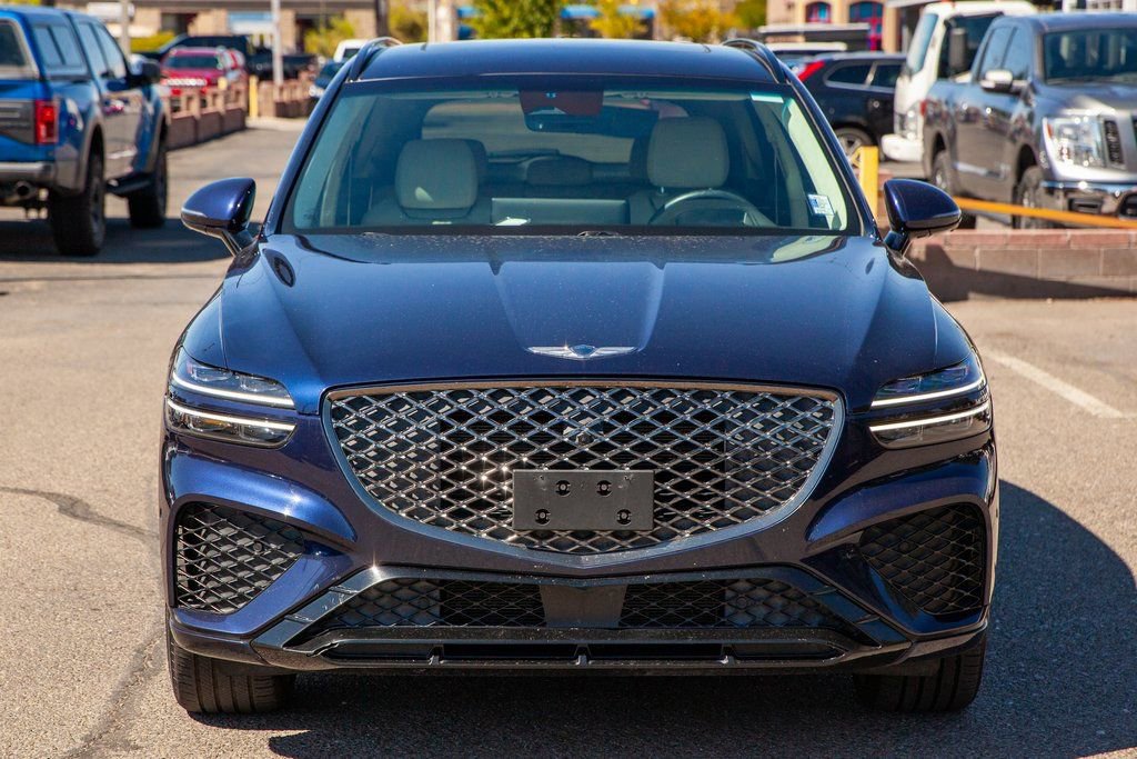 Used 2024 Genesis GV70 3.5T Sport w/ Sport Prestige Package image 3