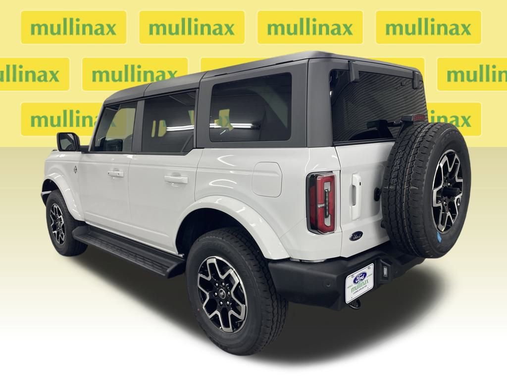 New 2025 Ford Bronco Outer Banks image 10