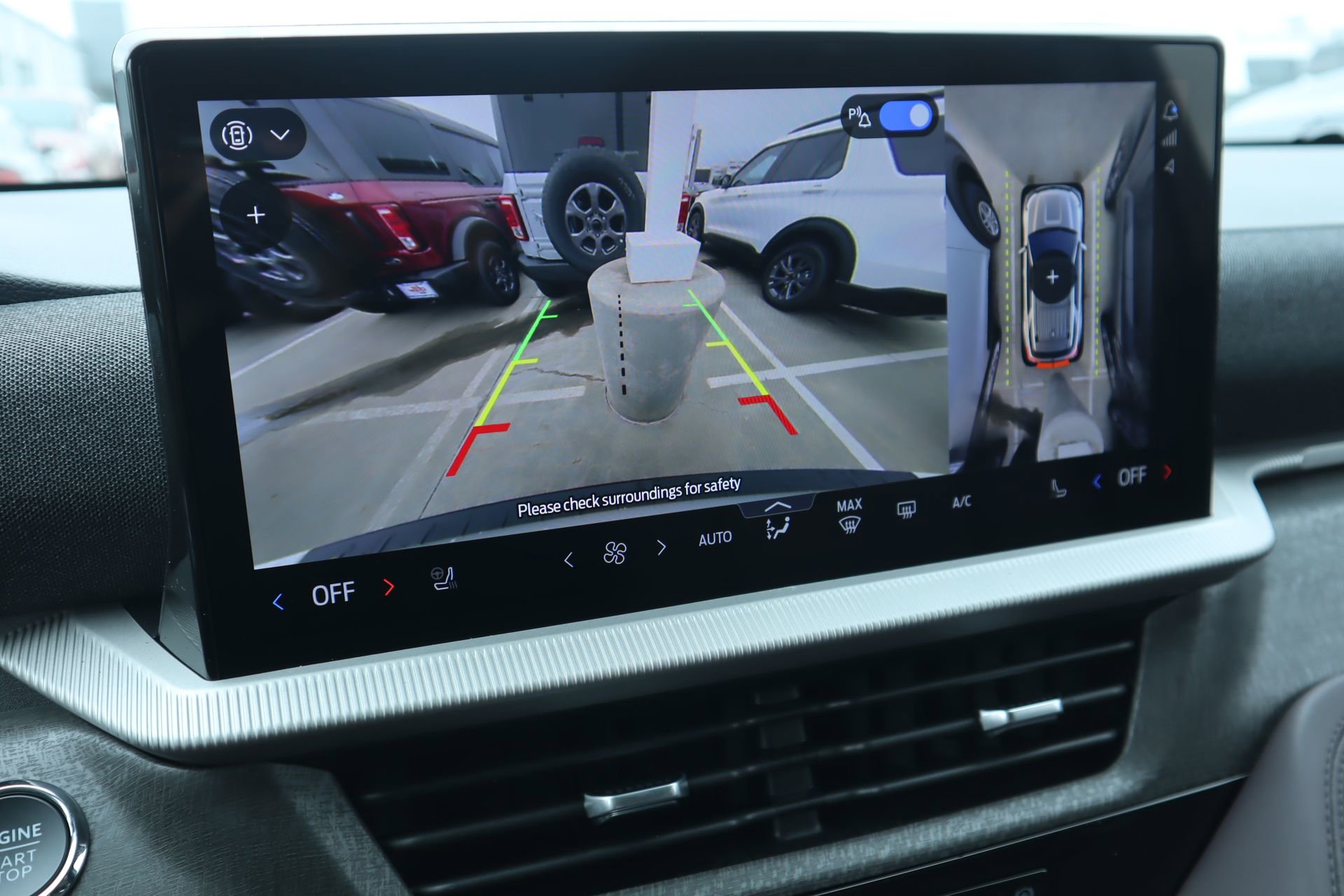 New 2026 Ford Explorer Platinum w/ LUX Leather Package AWD/4WD image 6