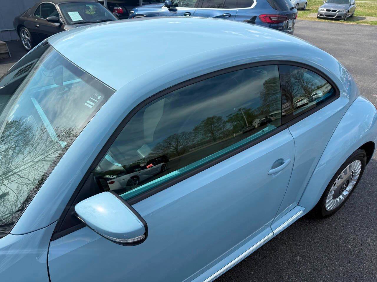 Used 2014 Volkswagen Beetle 2.5 image 11