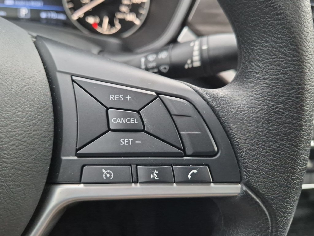 Used 2025 Nissan Altima 2.5 SV w/ SV Special Edition Package FWD image 16