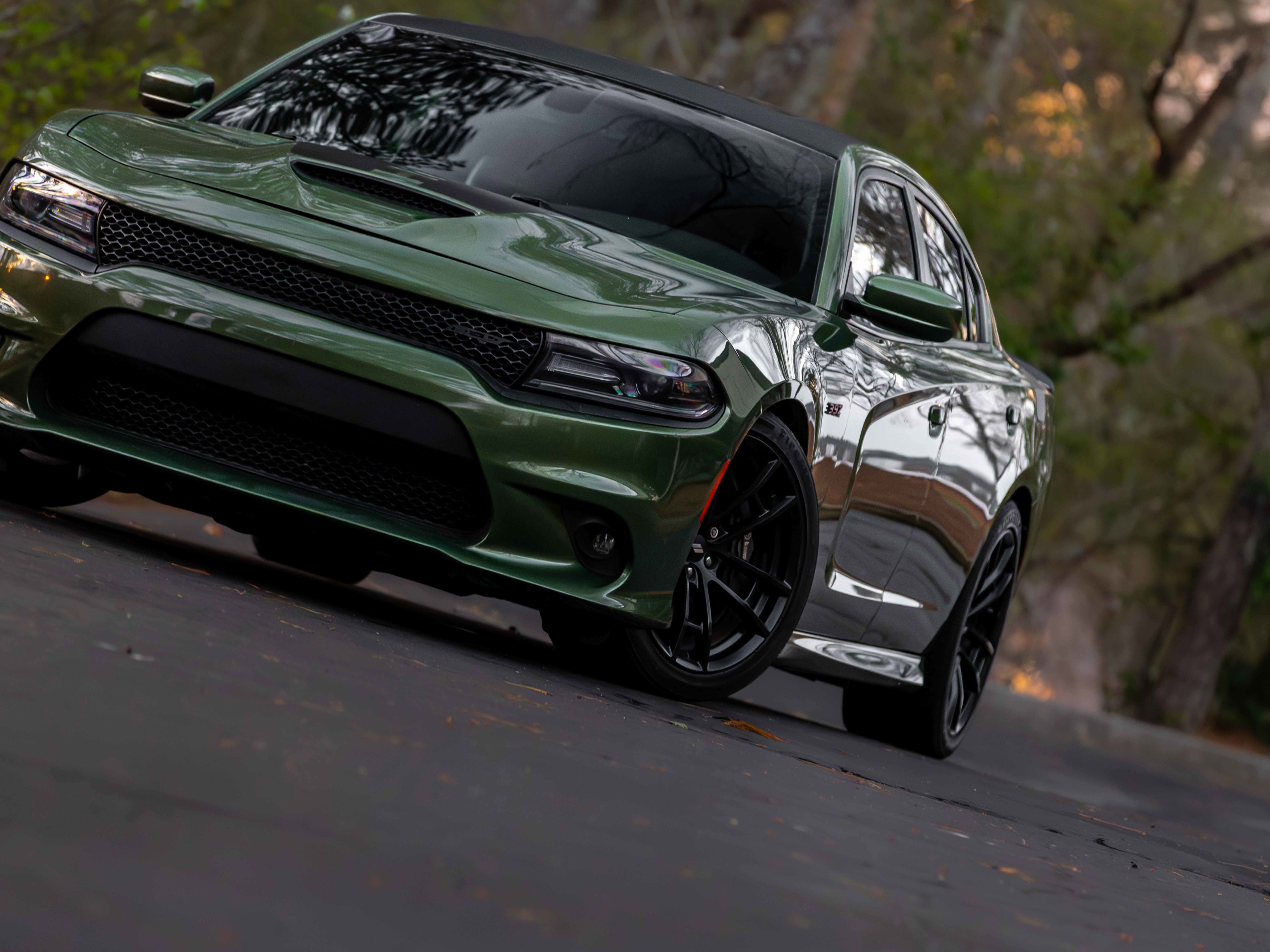 Used 2018 Dodge Charger R/T RWD image 23
