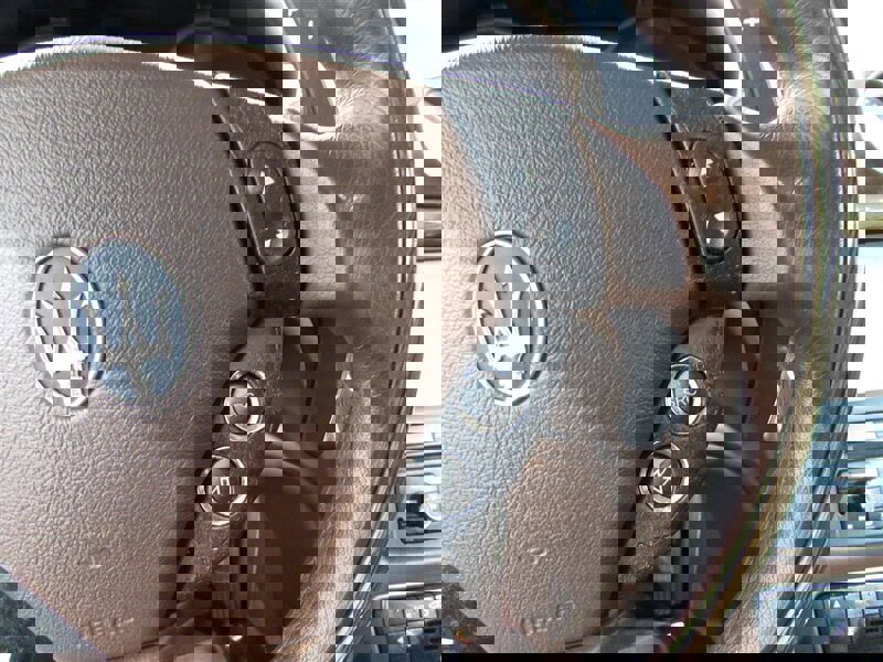 Used 2010 Maserati GranTurismo S image 31