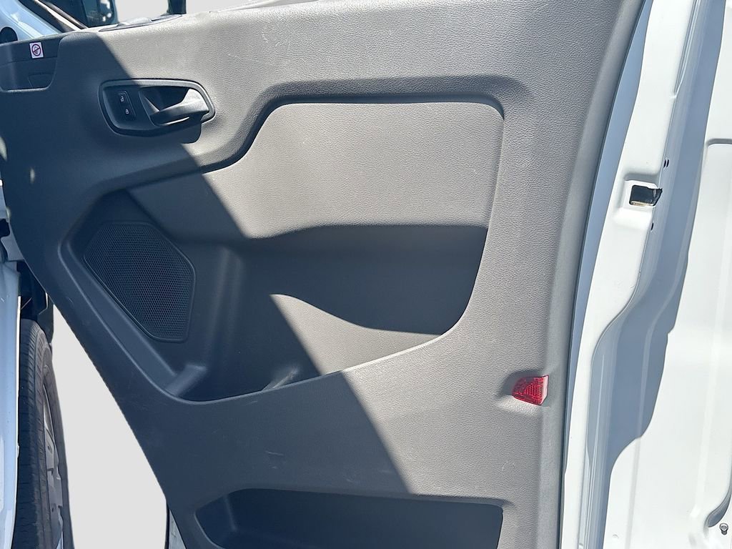 Used 2020 Ford Transit 250 Medium Roof image 17