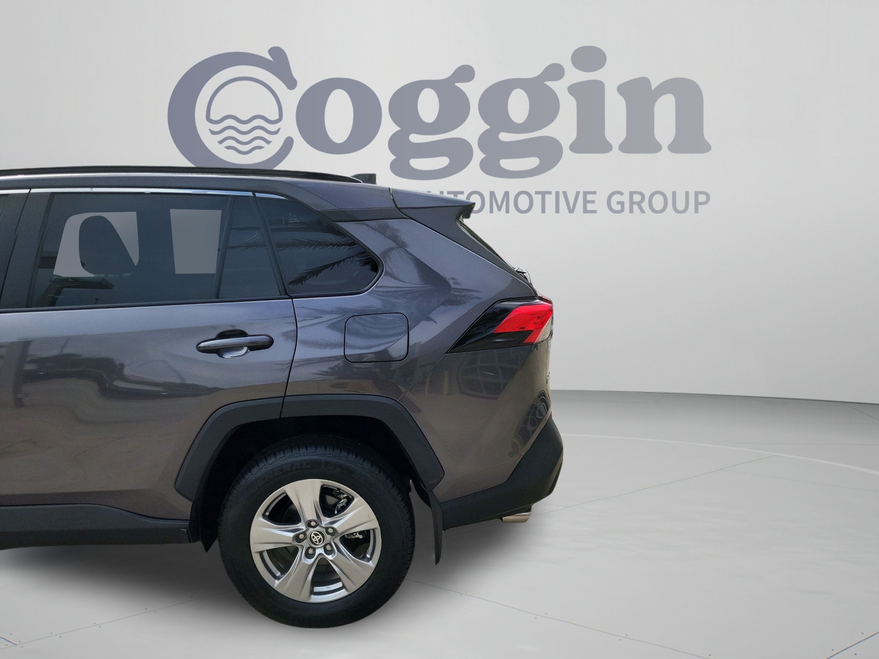 Certified 2024 Toyota RAV4 XLE AWD/4WD image 34
