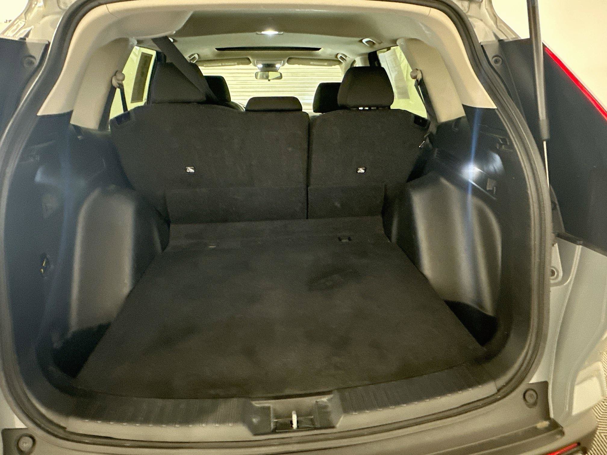 Used 2025 Honda CR-V EX image 30