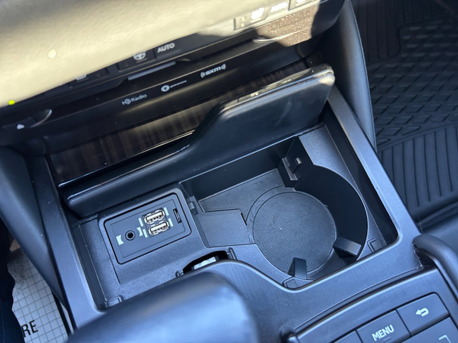 Used 2019 Lexus ES 300h FWD image 25