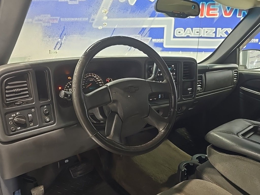 Used 2004 Chevrolet Silverado 1500 LS image 16