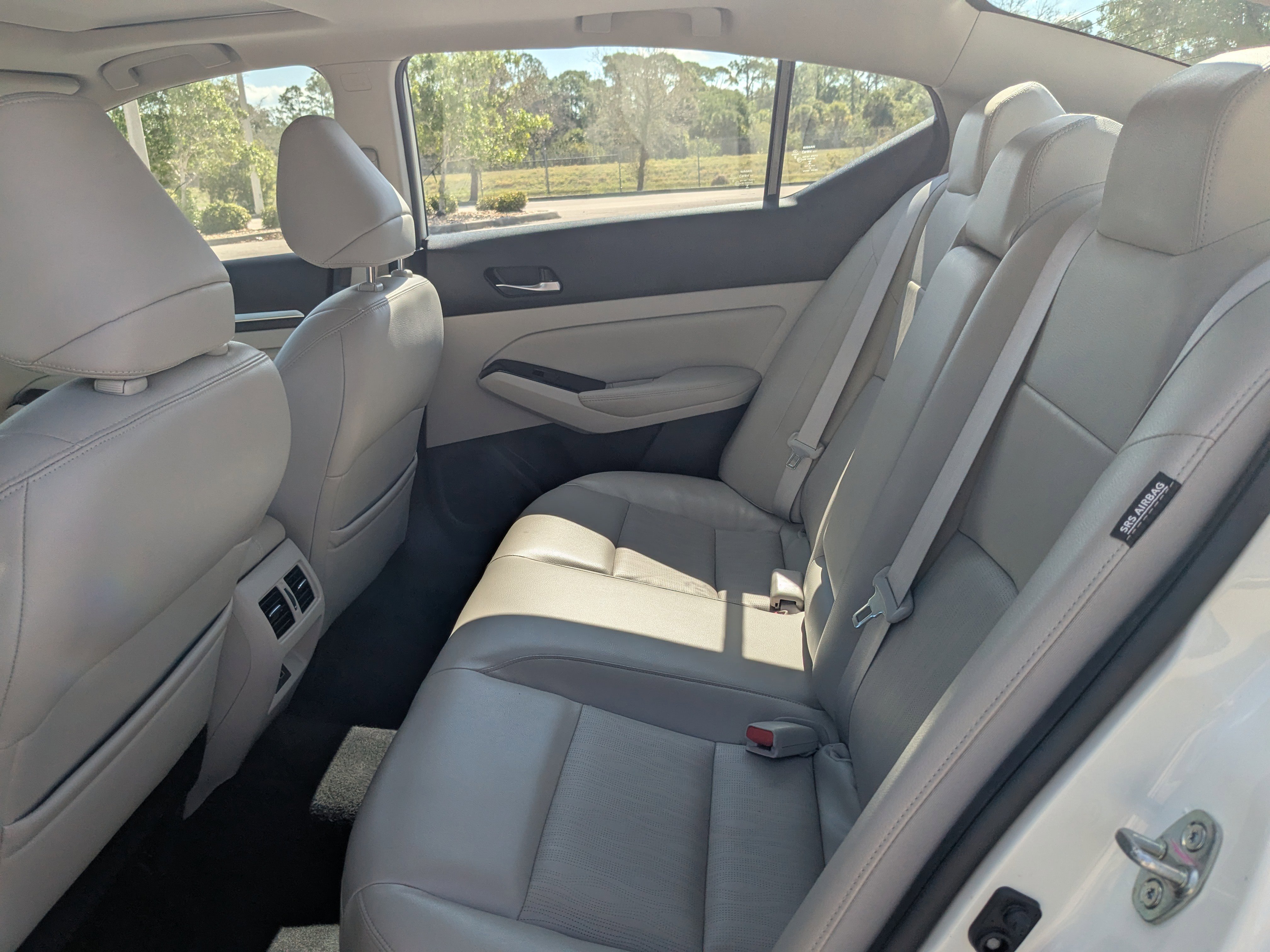 Used 2020 Nissan Altima 2.5 SL FWD image 15