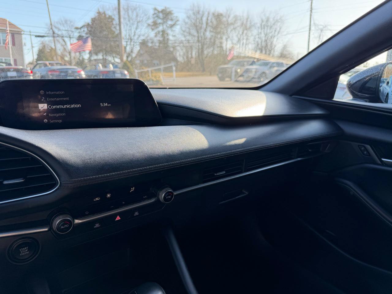 Used 2022 MAZDA MAZDA3 s image 13