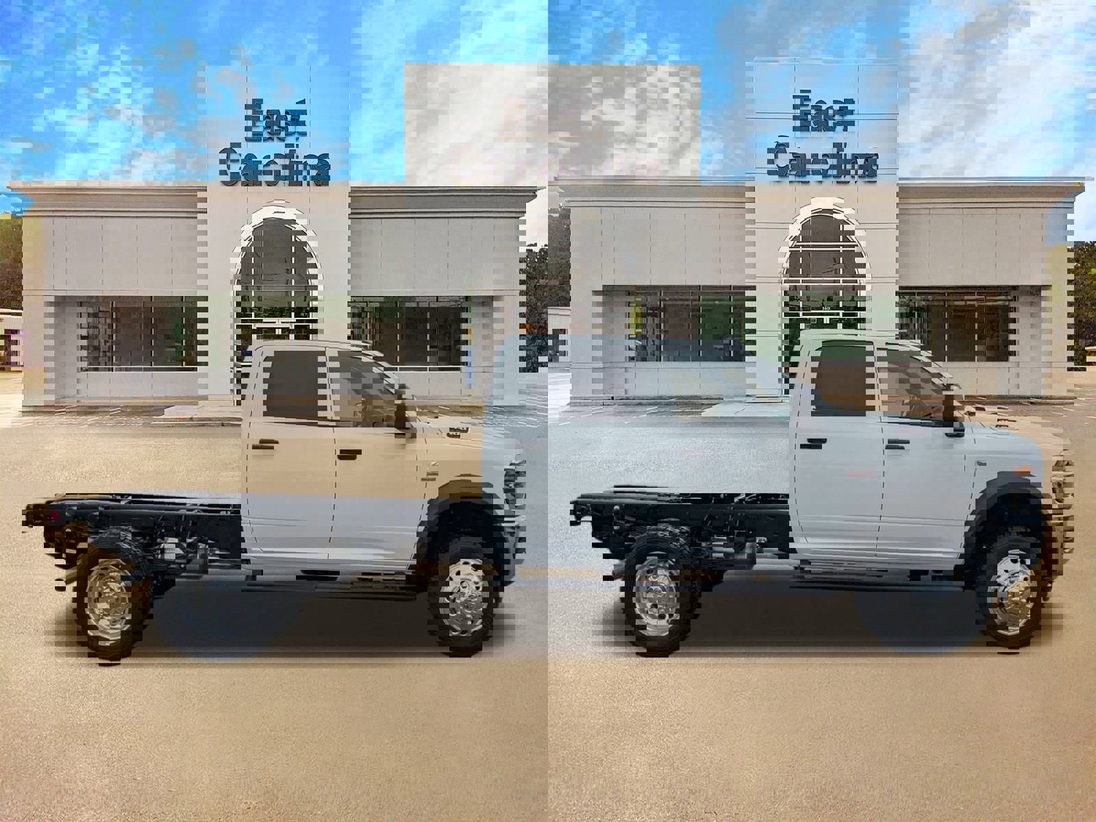 New 2026 RAM 4500 Tradesman w/ Chrome Appearance Group image 2