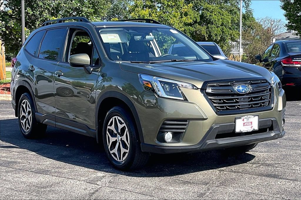 Certified 2023 Subaru Forester Premium AWD/4WD image 38