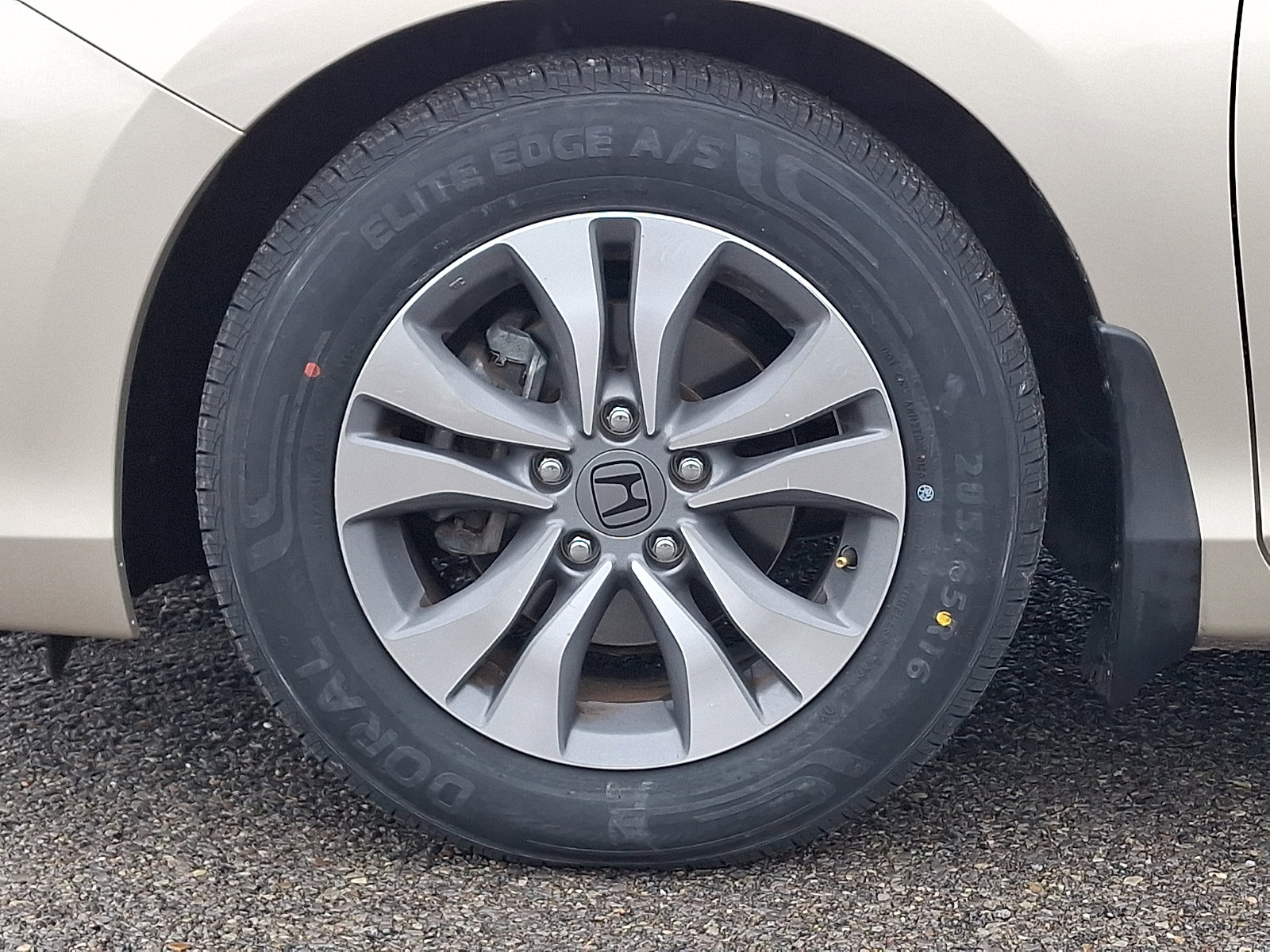 Used 2015 Honda Accord LX image 9