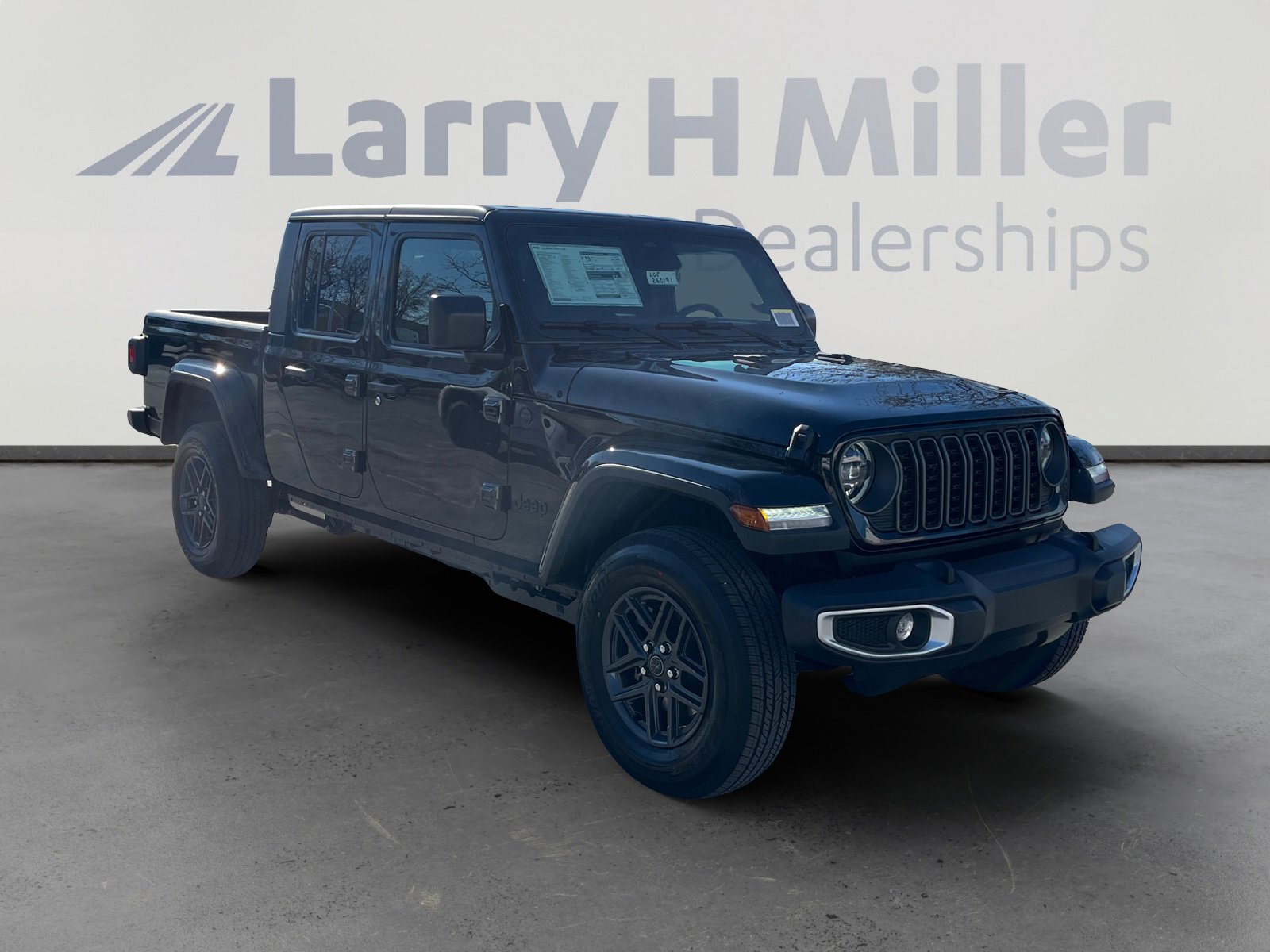 New 2026 Jeep Gladiator Sport AWD/4WD image 7