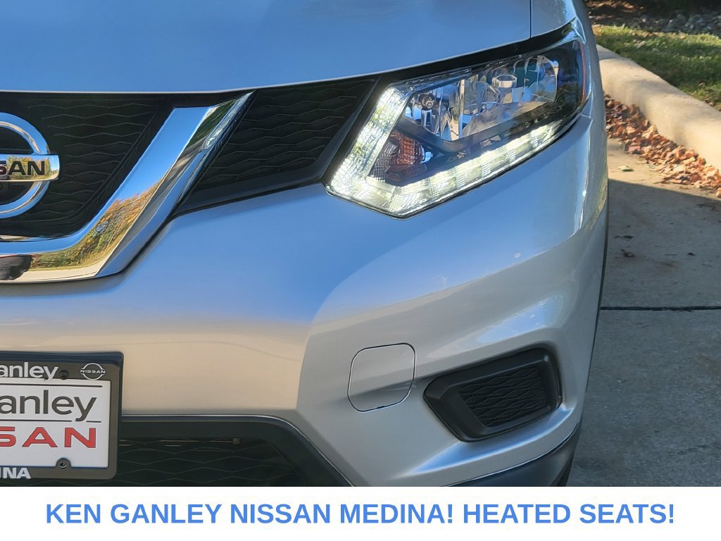 Used 2016 Nissan Rogue SV w/ SV Premium Package AWD/4WD image 10