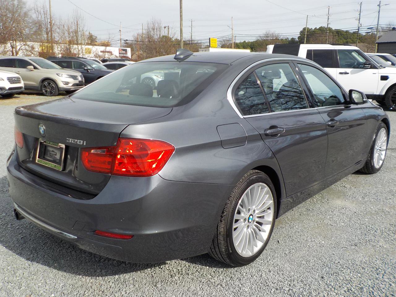 Used 2015 BMW 328i Sedan image 5