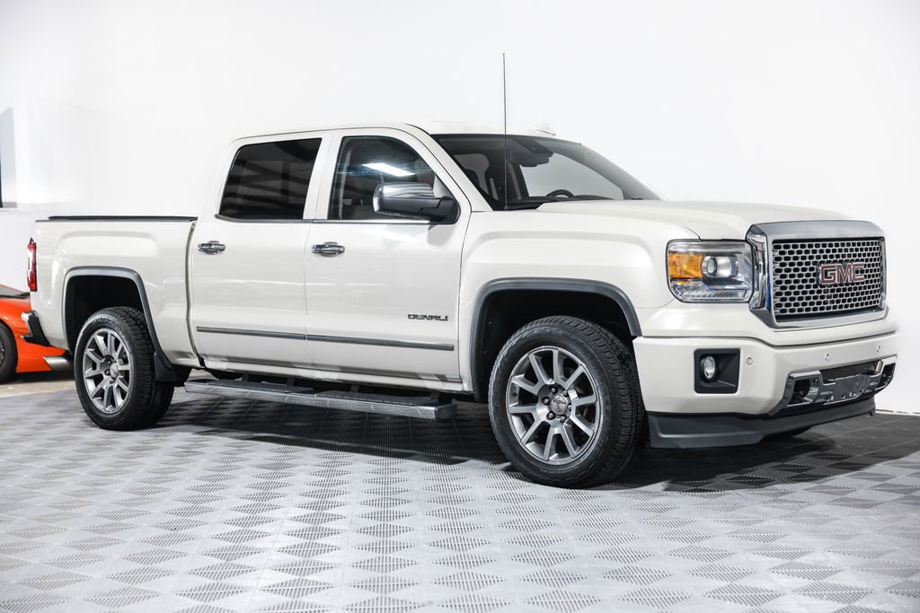 Used 2015 GMC Sierra 1500 Denali w/ Driver Alert Package image 4