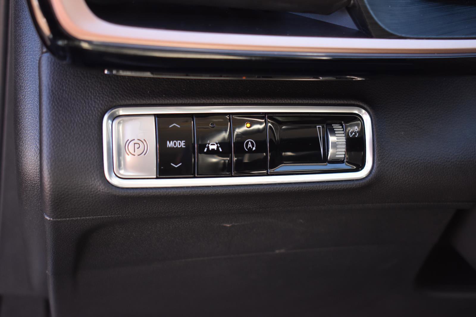 Used 2024 Buick Envision Sport Touring image 24