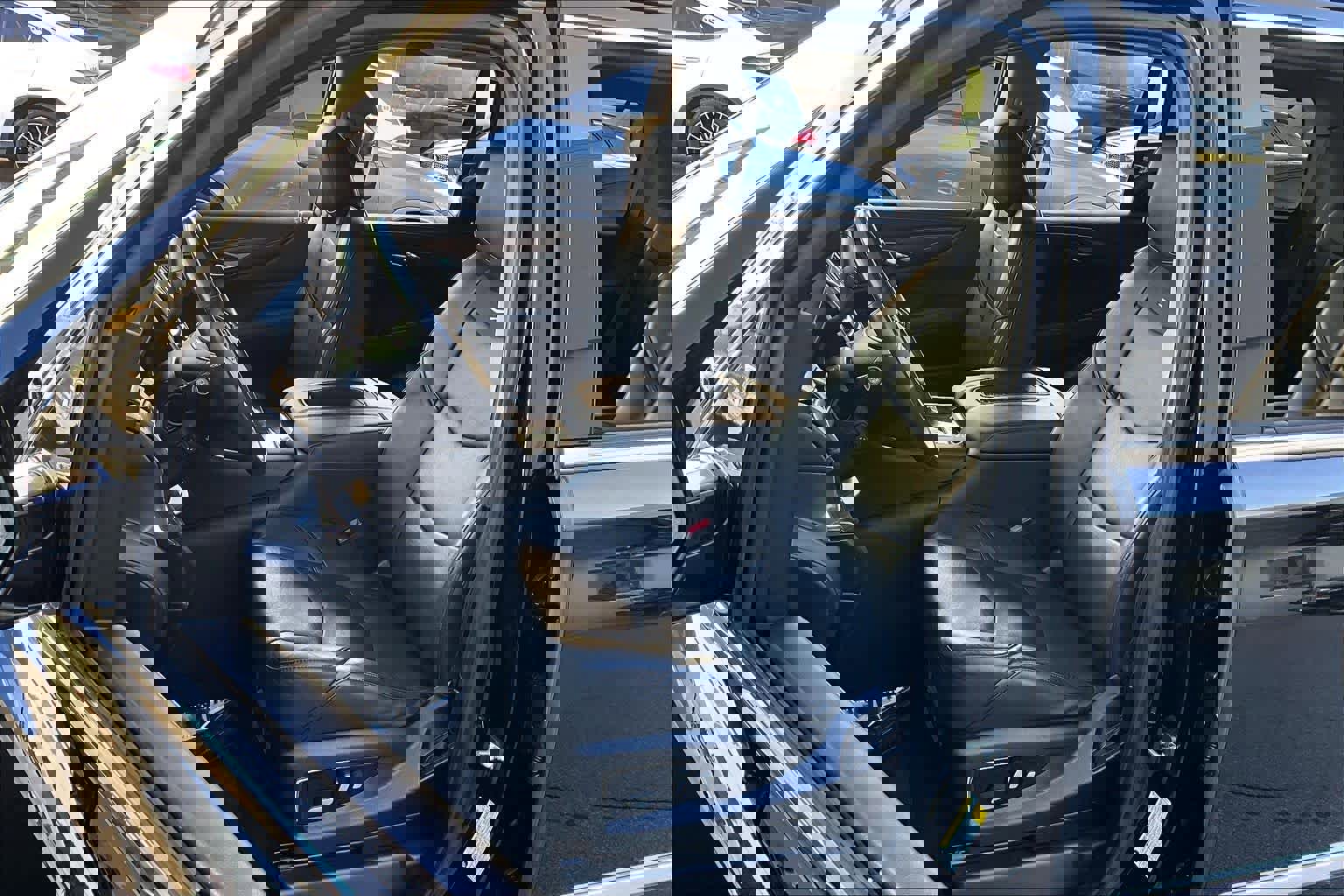 Used 2020 Cadillac Escalade Luxury image 9