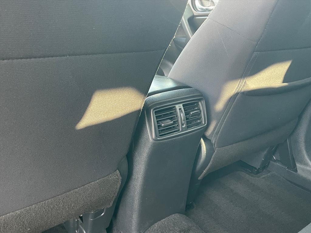 Used 2020 Nissan Rogue SV w/ Premium Package FWD image 23