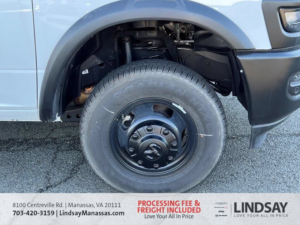 New 2025 RAM 3500 Tradesman AWD/4WD image 4