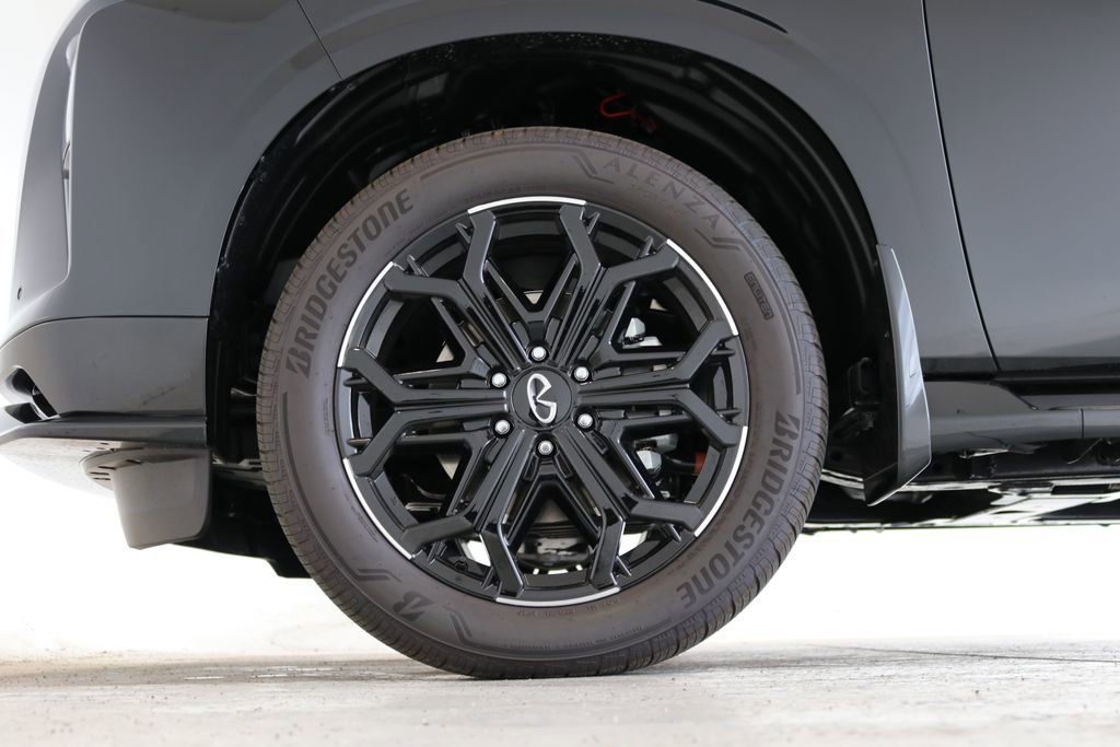 New 2026 INFINITI QX80 4WD w/ Sport Exterior Package image 46