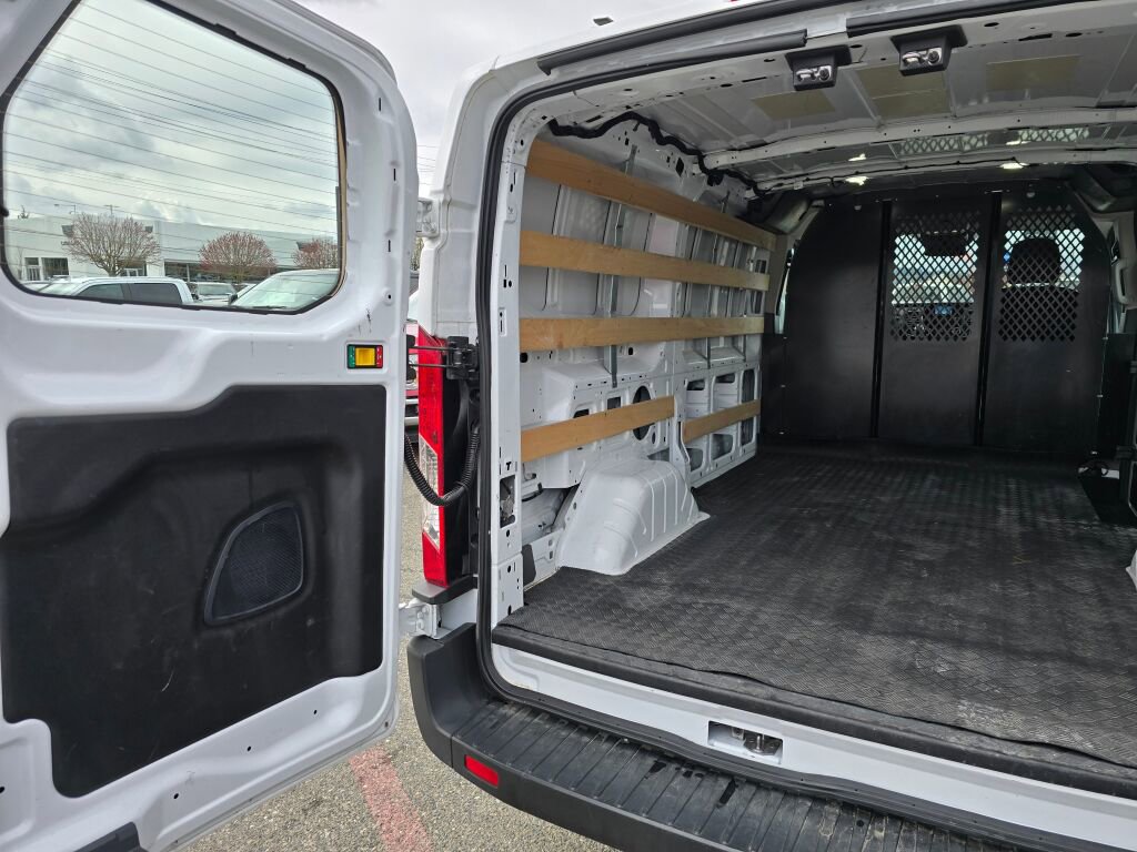 Used 2024 Ford Transit 250 Low Roof w/ Exterior Upgrade Package image 8