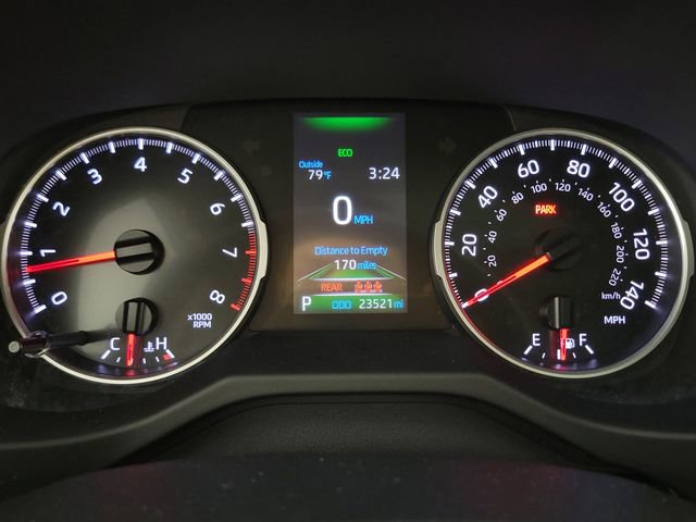 Used 2022 Toyota RAV4 XLE w/ Convenience Package FWD image 21