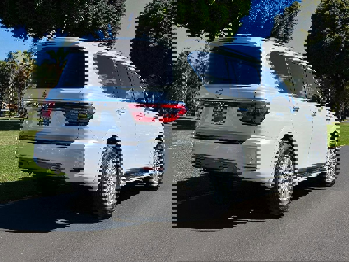 Used 2023 Nissan Armada SV image 7