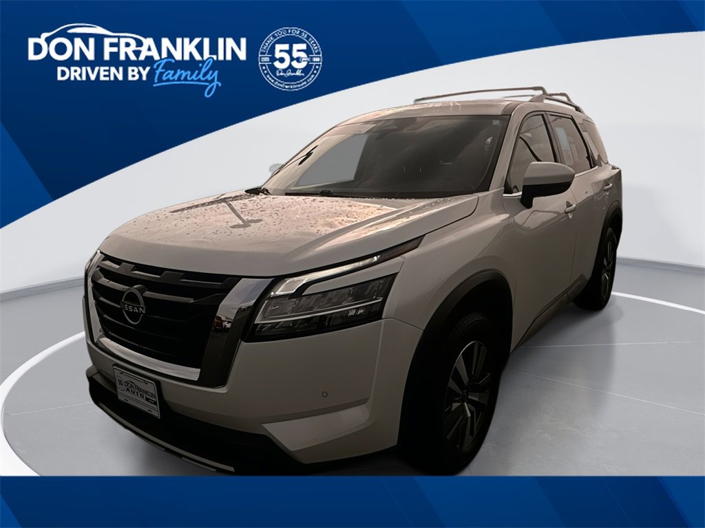 Used 2023 Nissan Pathfinder SL