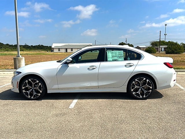 New 2026 BMW 330i Sedan w/ Premium Package RWD image 36