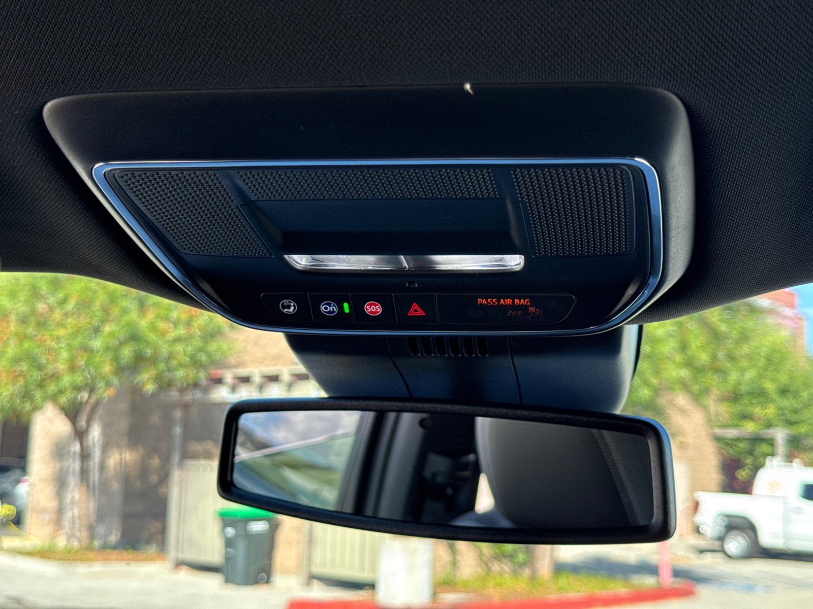 Used 2026 GMC Sierra EV Elevation image 25
