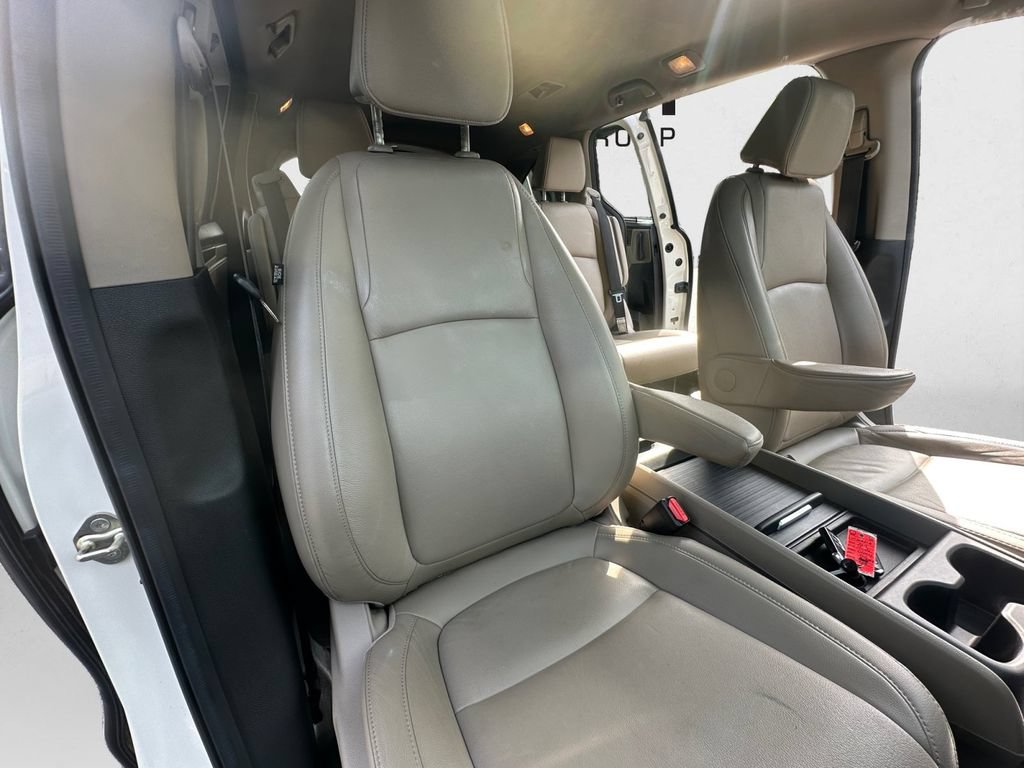 Used 2019 Honda Odyssey EX-L image 28