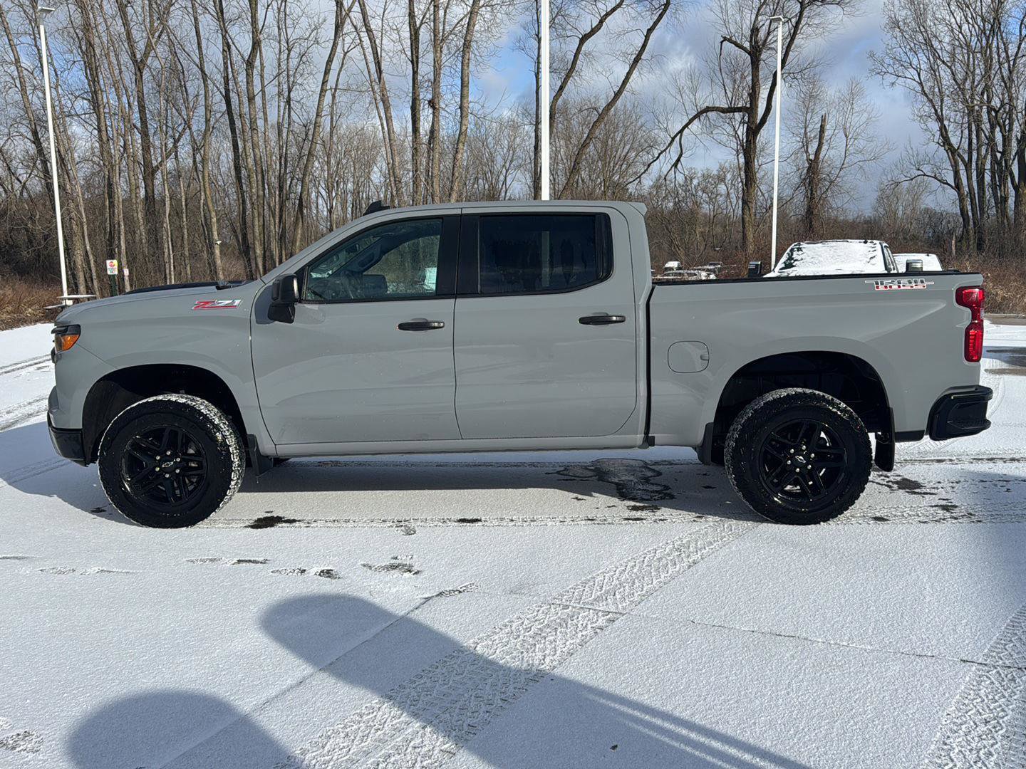 Used 2024 Chevrolet Silverado 1500 Custom Trail Boss image 2