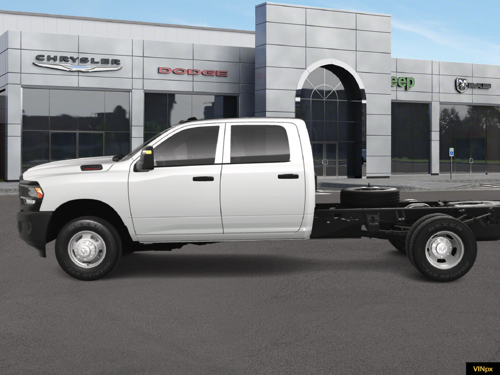 New 2024 RAM 3500 Tradesman w/ Safety Group AWD/4WD image 3