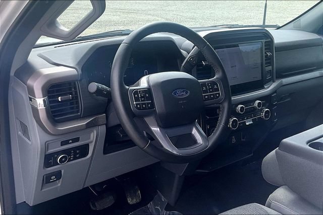 Used 2025 Ford F150 XLT w/ Equipment Group 301A Standard AWD/4WD image 13