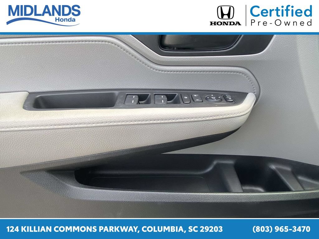 Certified 2024 Honda Odyssey EX image 17