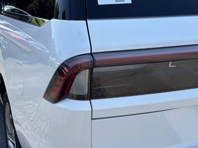 New 2027 Lincoln Navigator L Reserve AWD/4WD image 11