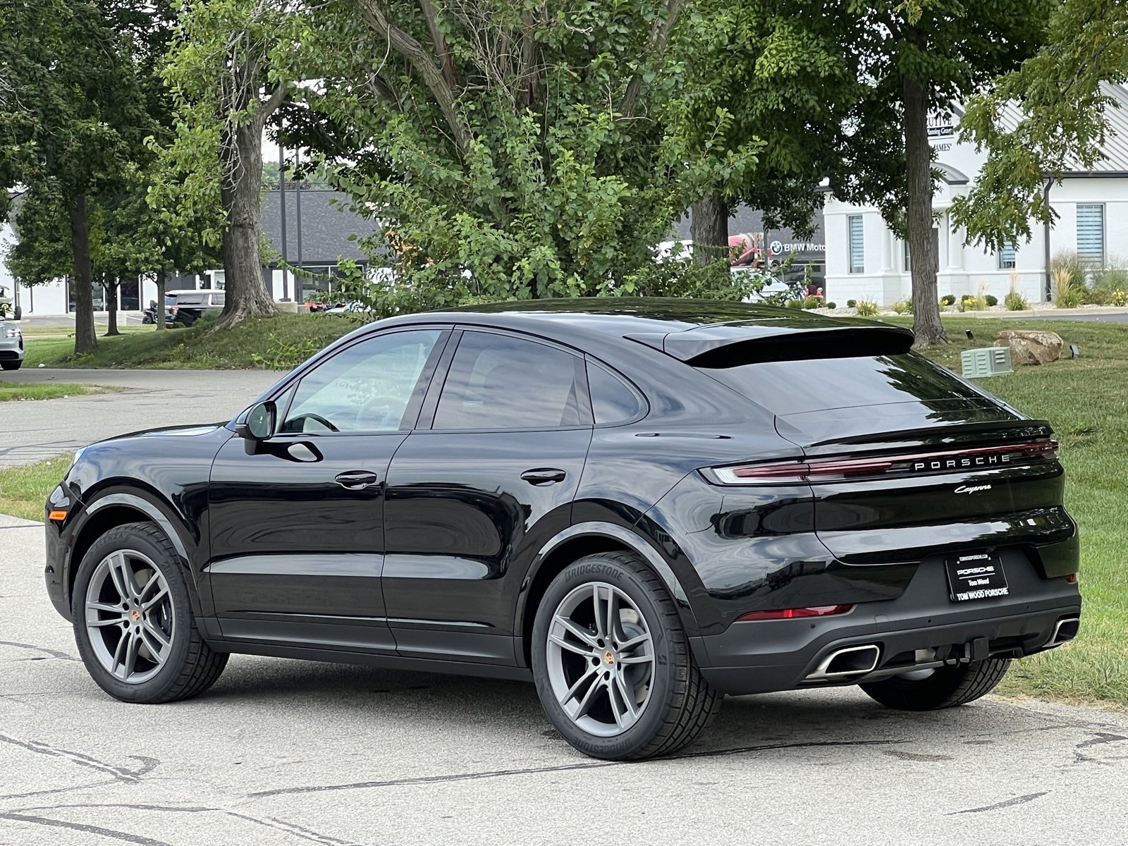 New 2026 Porsche Cayenne Coupe image 3