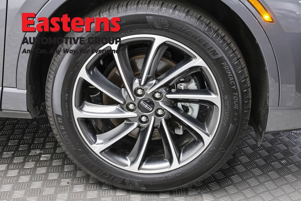 Used 2023 Lincoln Corsair Grand Touring w/ Equipment Group 301A AWD/4WD image 33