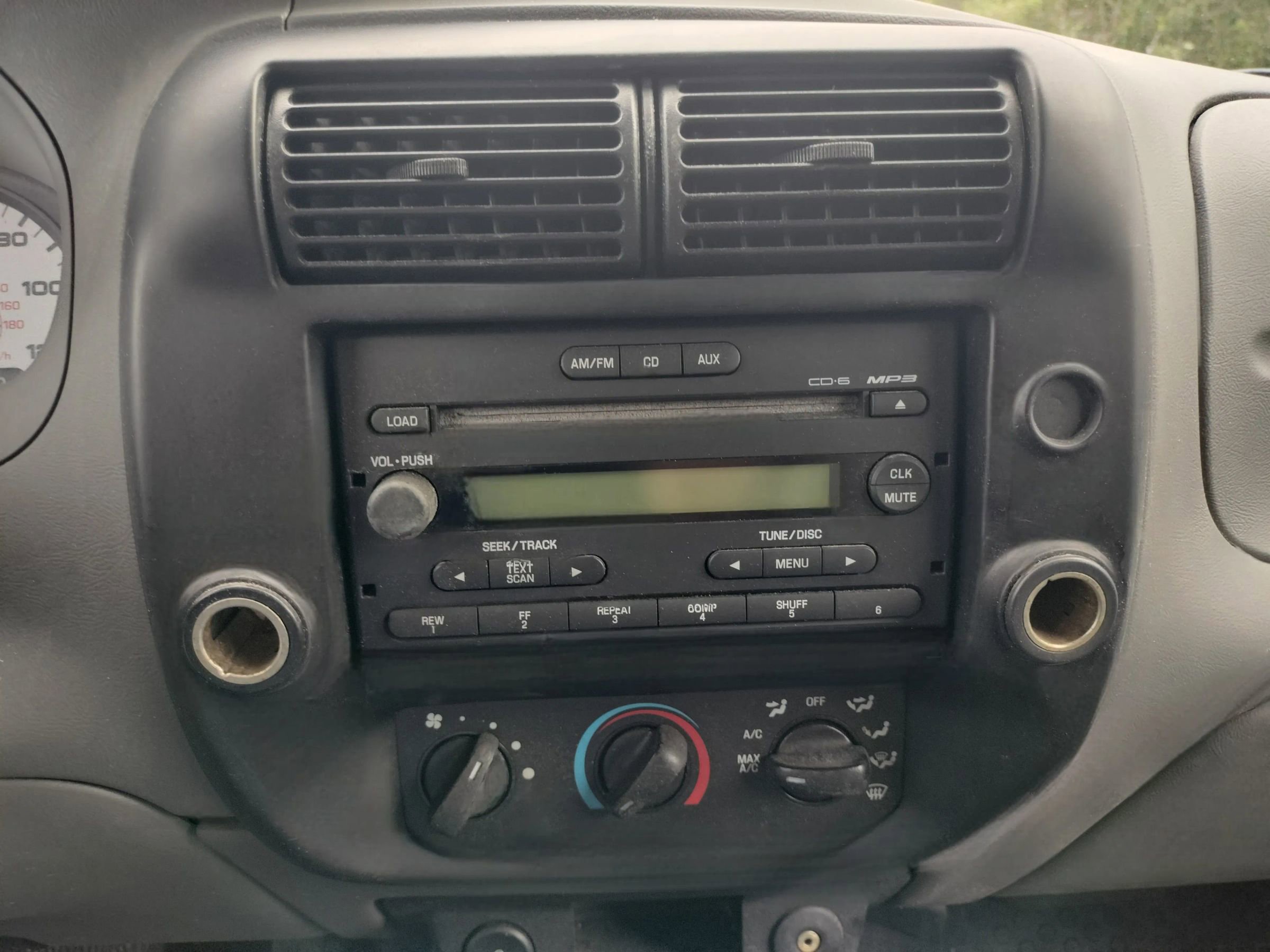 Used 2010 Ford Ranger Sport RWD image 22