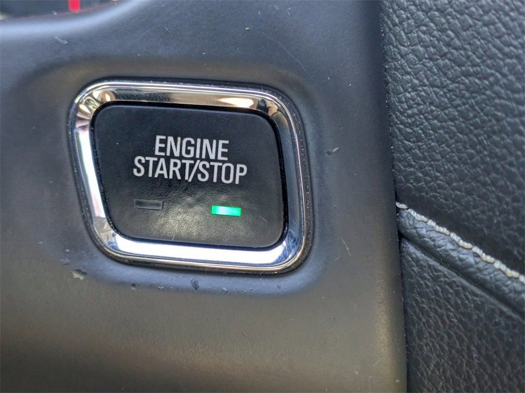 Used 2022 GMC Yukon SLT w/ SLT Premium Package image 24