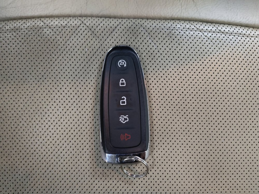 Used 2019 Ford Flex Limited image 32