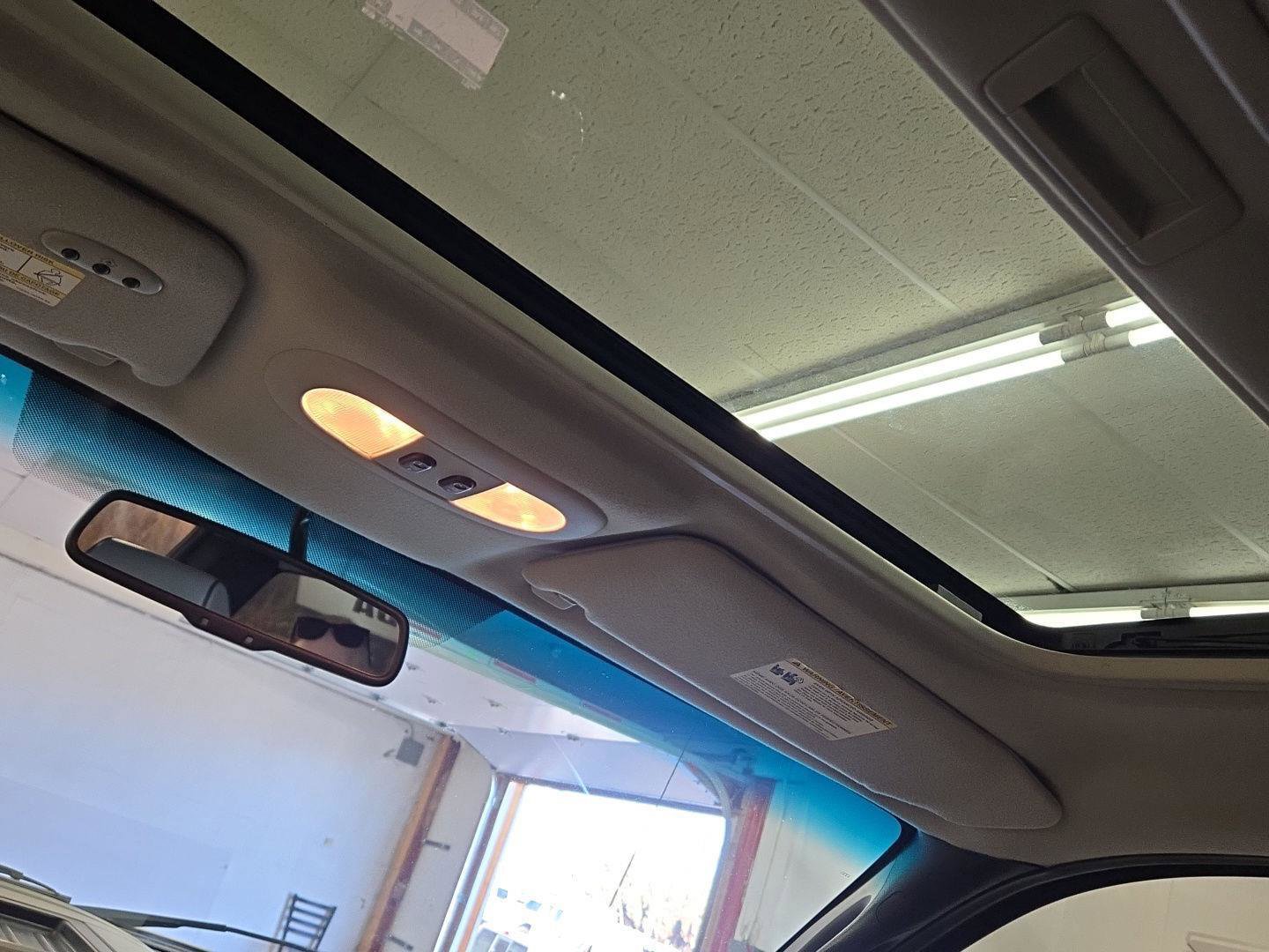 Used 2008 Lincoln Mark LT 4x4 image 8