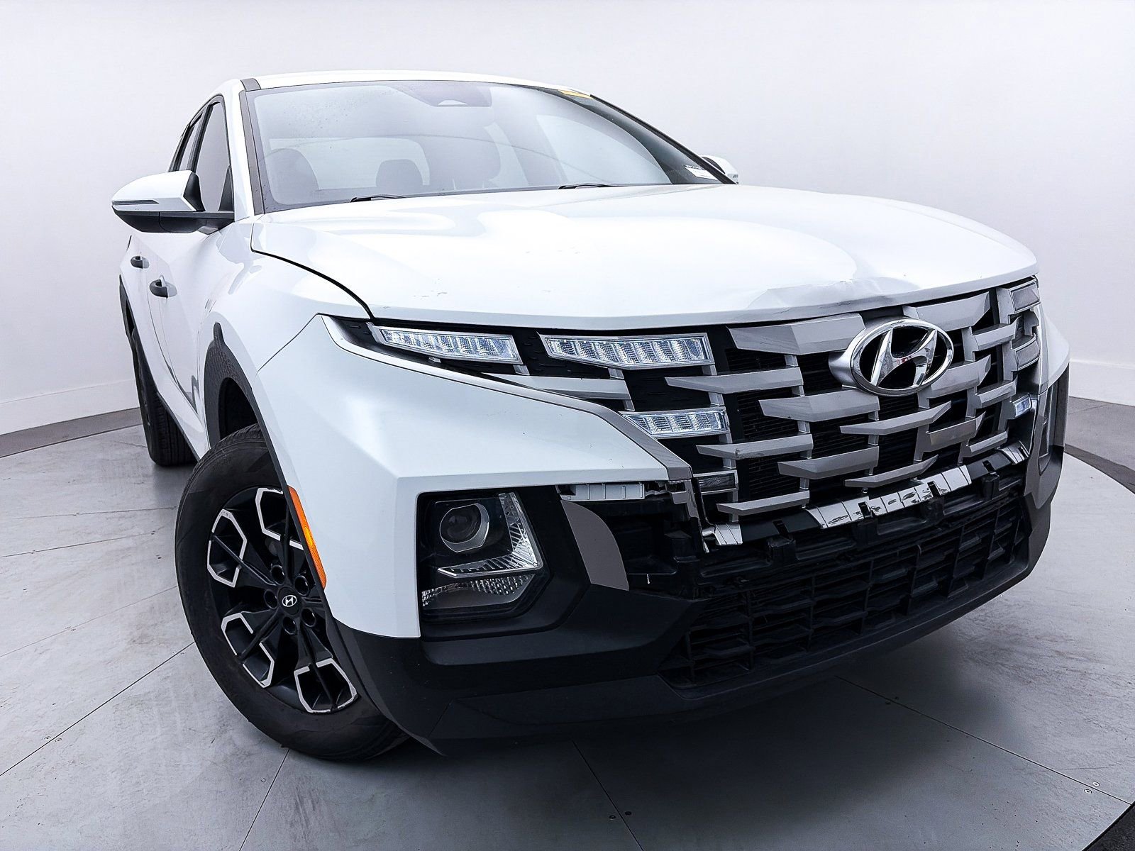 Used 2022 Hyundai Santa Cruz SEL image 3