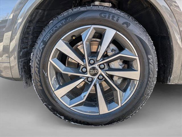 Used 2023 Audi Q5 2.0T Premium Plus w/ Premium Plus Package image 27